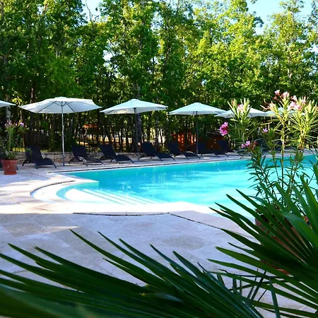 Domaine Le Clos Des Capitelles * Saint-Privat-de-Champclos