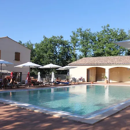 Camping Le Clos Des Capitelles