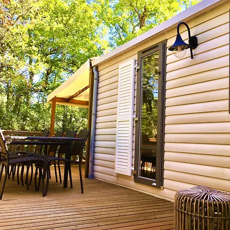 Kamp alanı Domaine Le Clos Des Capitelles
